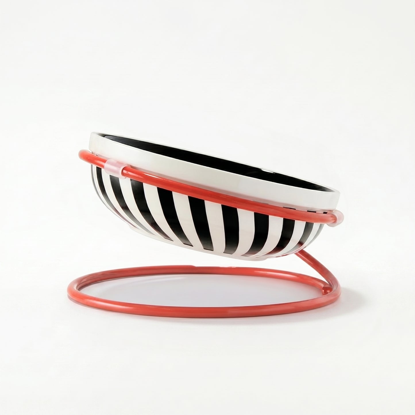 Tilted Ergonomic Bowl